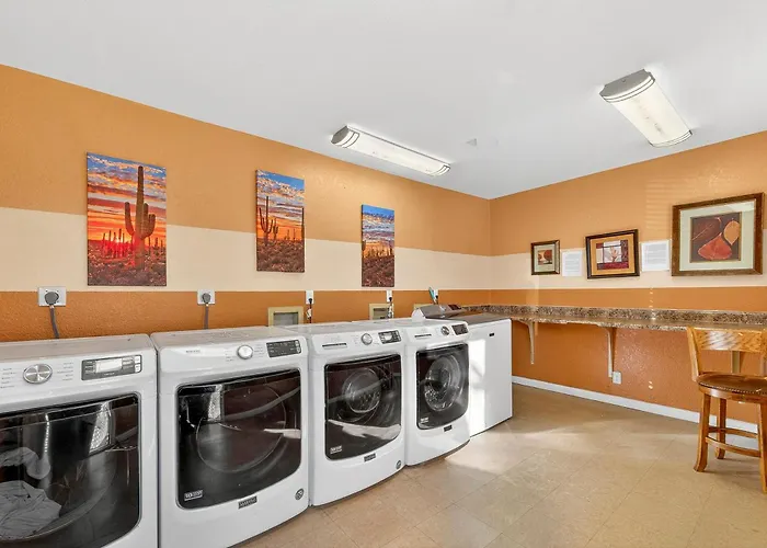 Apartment Cowboy Hideout *